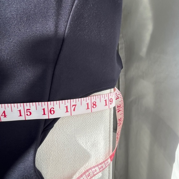 COS (XS) navy blue long-sleeve midi-dress with V-neck and zipper-back, like new. - Picture 9 of 16